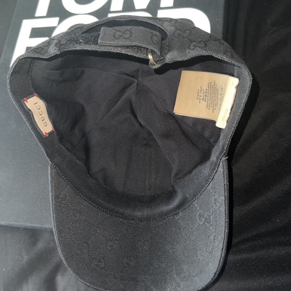 Gucci hat - Picture 2 of 2
